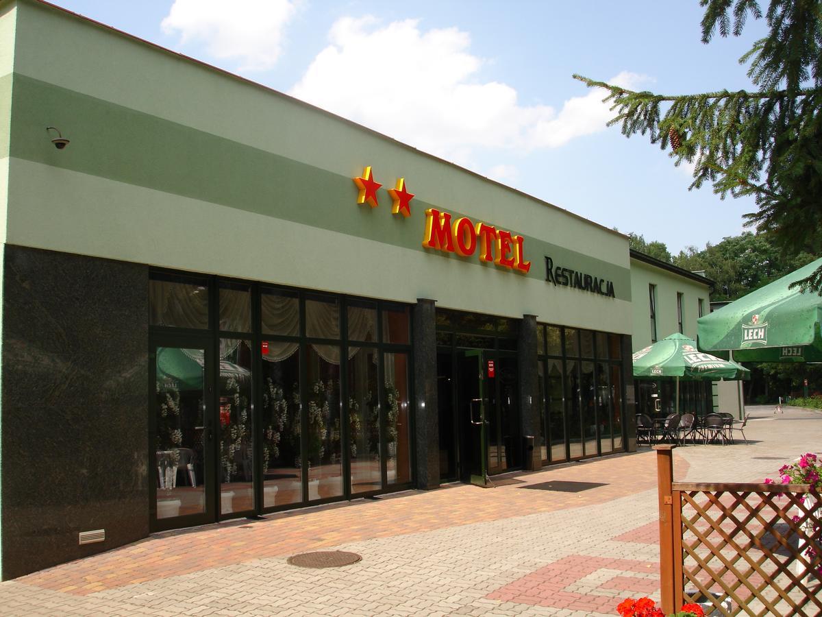 Motel Montana Wolsztyn Exteriör bild